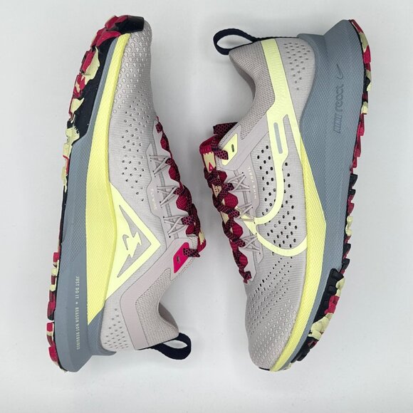 Women's Nike Pegasus React Trail 4 Running Shoes Light Purple Yellow DJ6159-002 - Picture 8 of 14